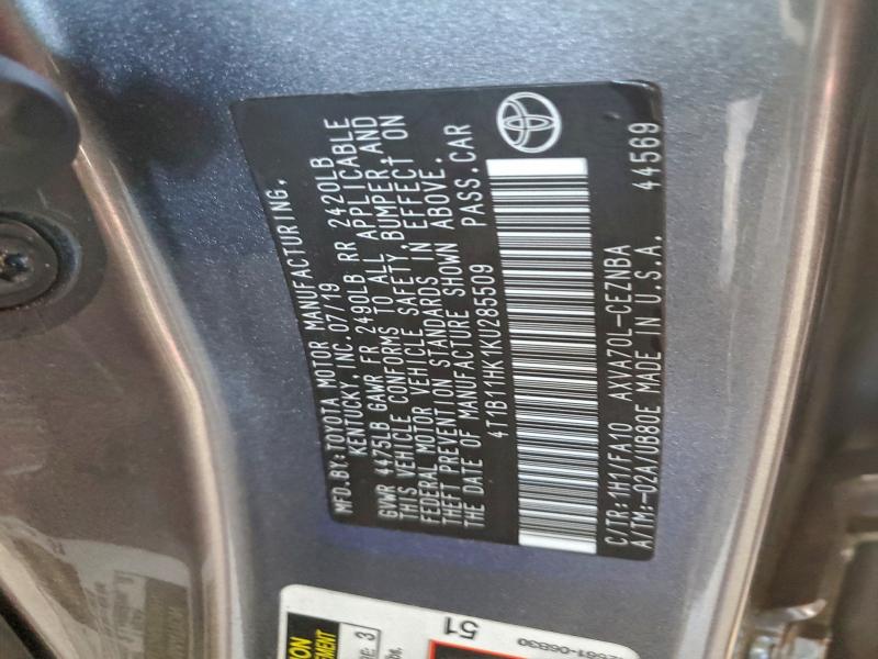 Фото 12 - TOYOTA CAMRY