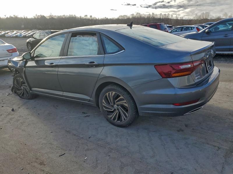 Фото 2 - VOLKSWAGEN JETTA