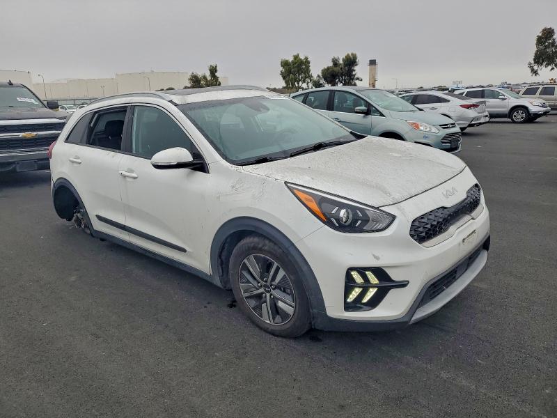 Фото 4 - KIA NIRO