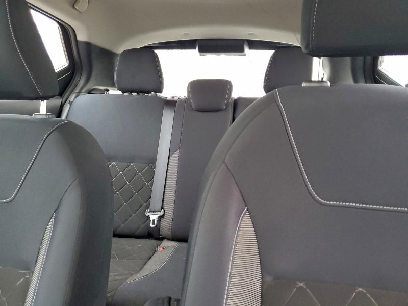 Фото 10 - NISSAN KICKS