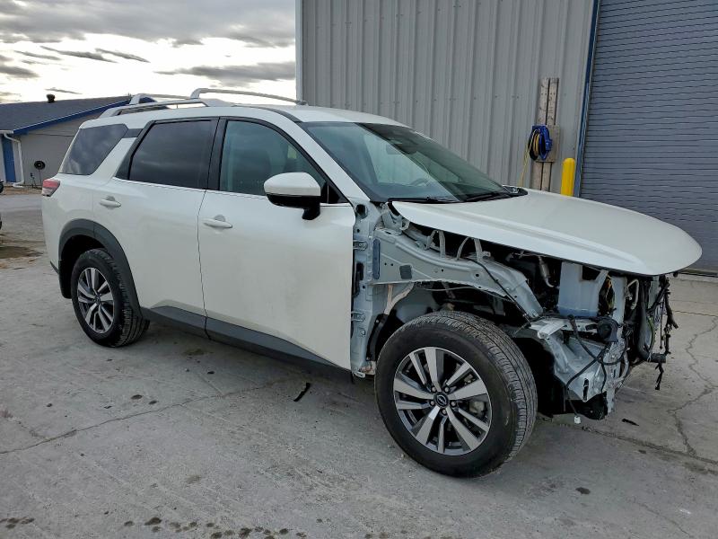 Фото 4 - NISSAN PATHFINDER