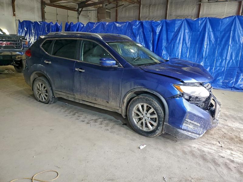 Фото 4 - NISSAN ROGUE