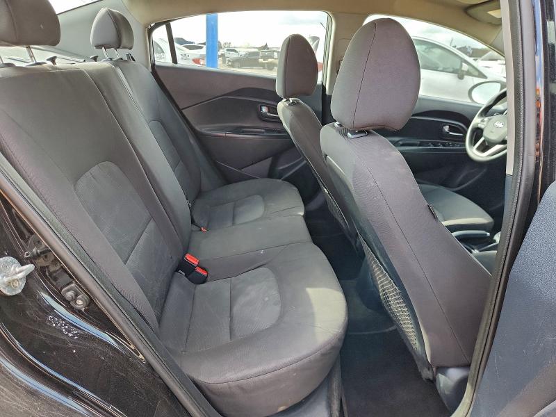 Фото 10 - KIA RIO