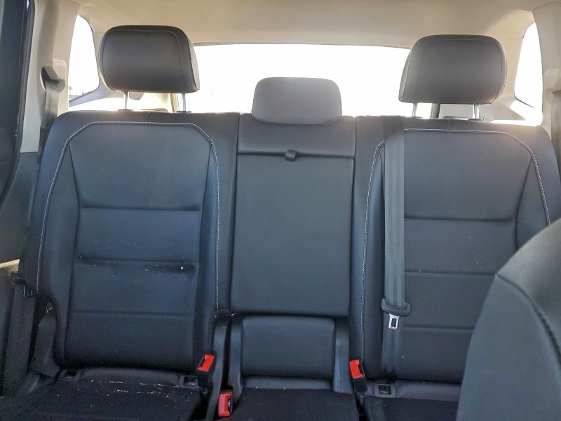 Фото 10 - VOLKSWAGEN TIGUAN