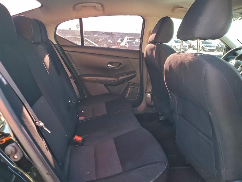 Фото 10 - NISSAN SENTRA