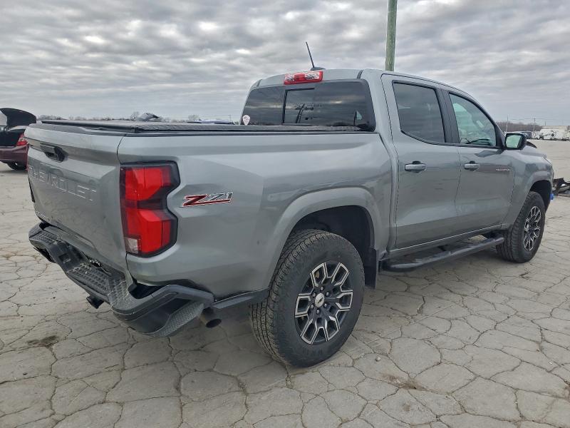 Фото 3 - CHEVROLET COLORADO