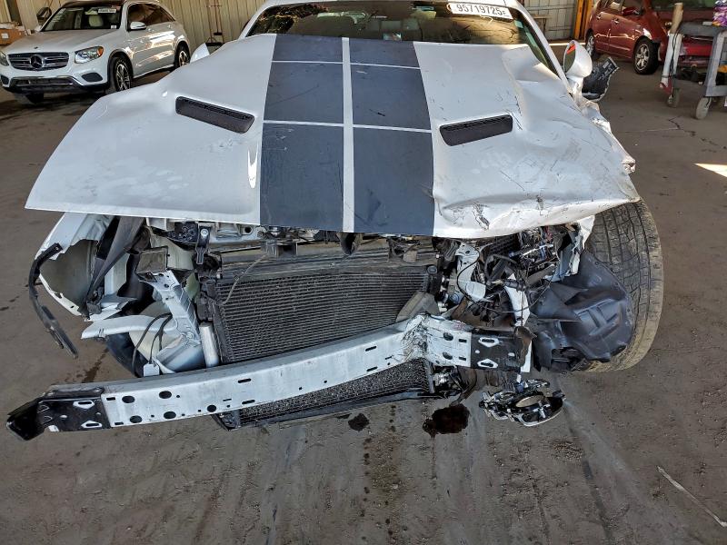 Фото 11 - DODGE CHALLENGER