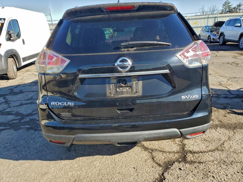 Фото 6 - NISSAN ROGUE