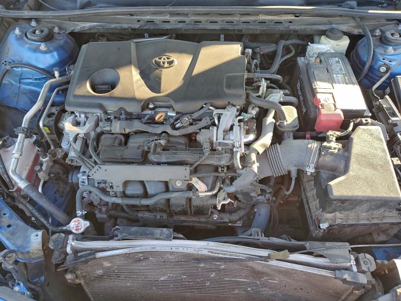 Фото 11 - TOYOTA CAMRY