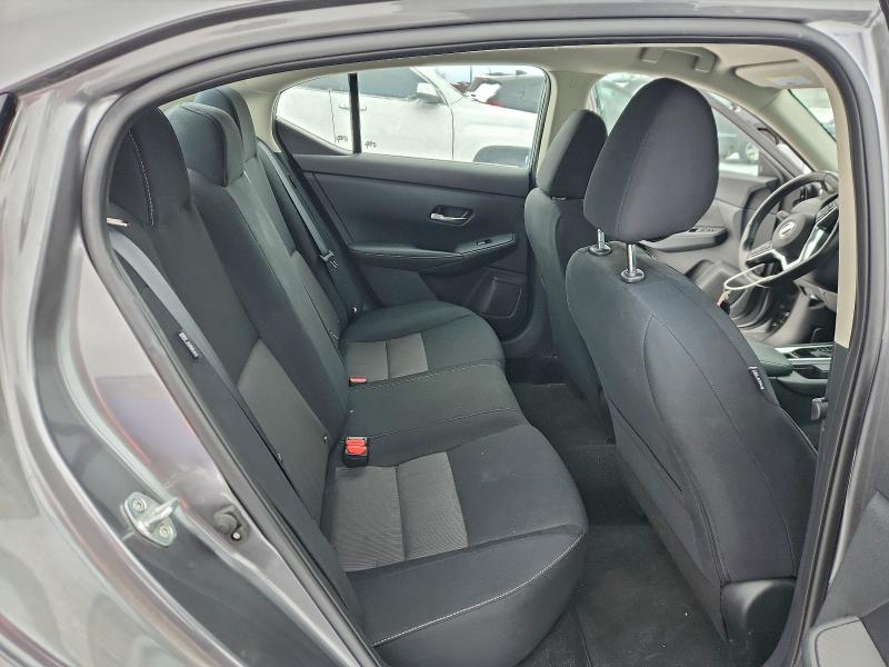 Фото 10 - NISSAN SENTRA