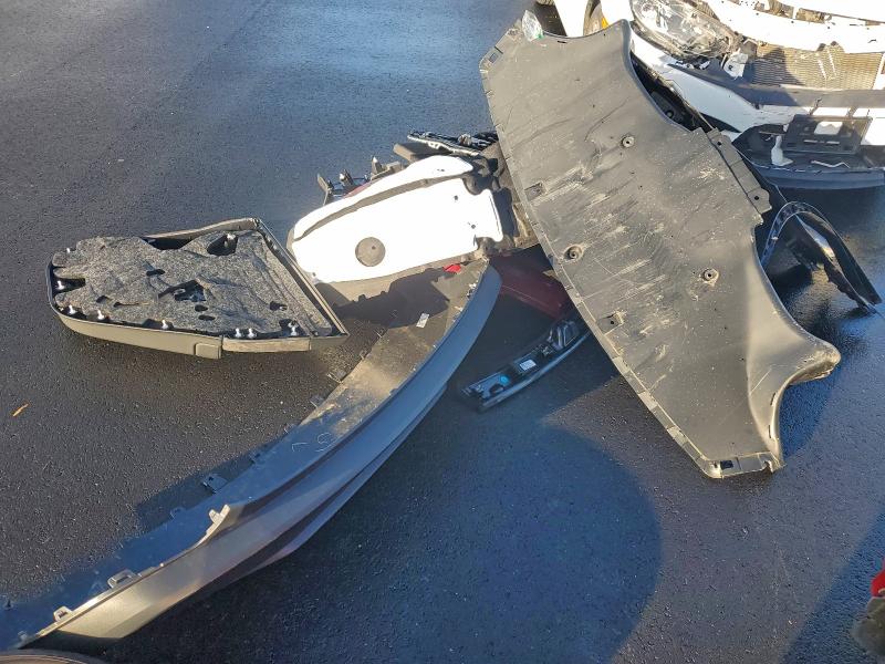 Фото 13 - TESLA MODEL Y