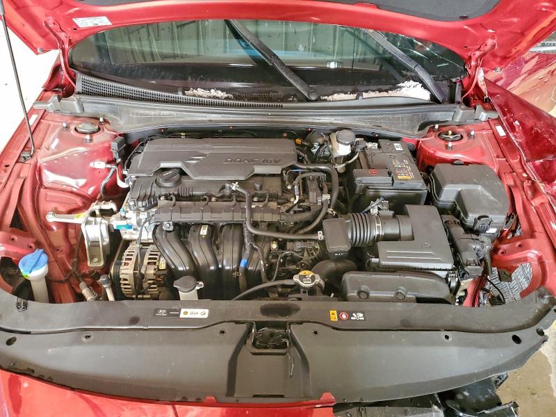 Фото 11 - HYUNDAI ELANTRA