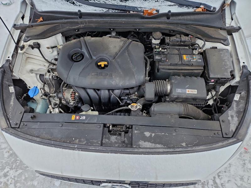 Фото 11 - HYUNDAI ELANTRA