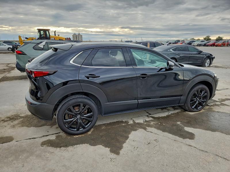 Фото 3 - MAZDA CX30