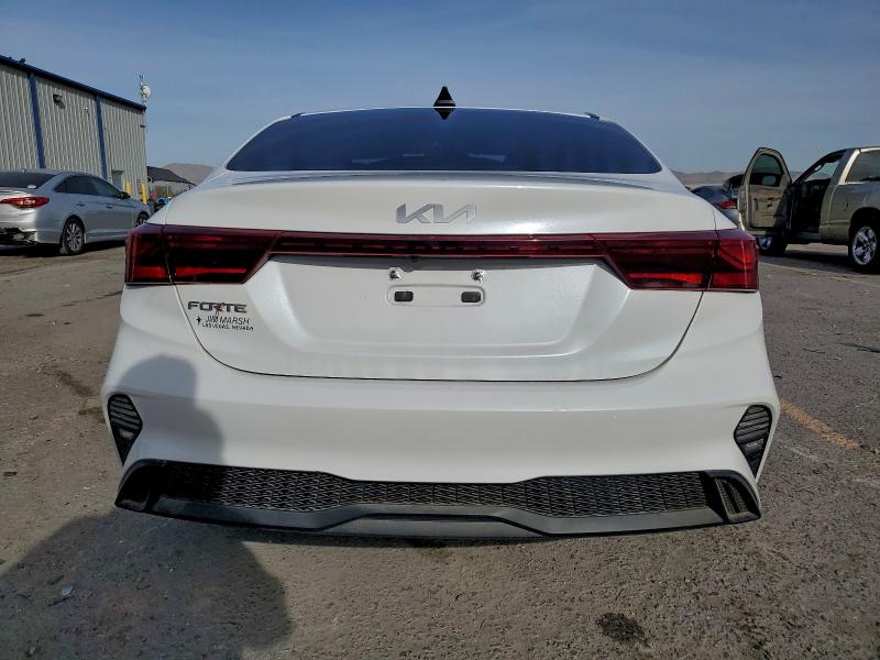 Фото 6 - KIA FORTE