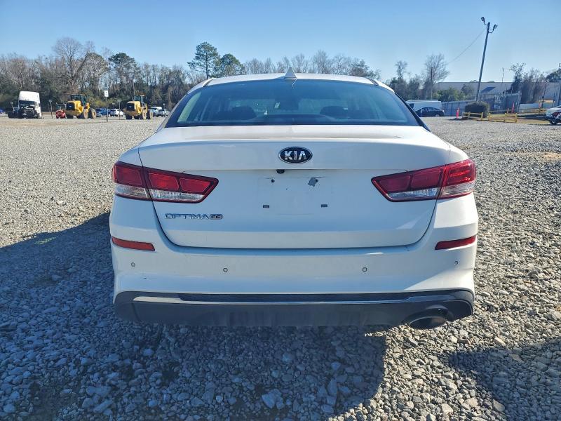 Фото 6 - KIA OPTIMA