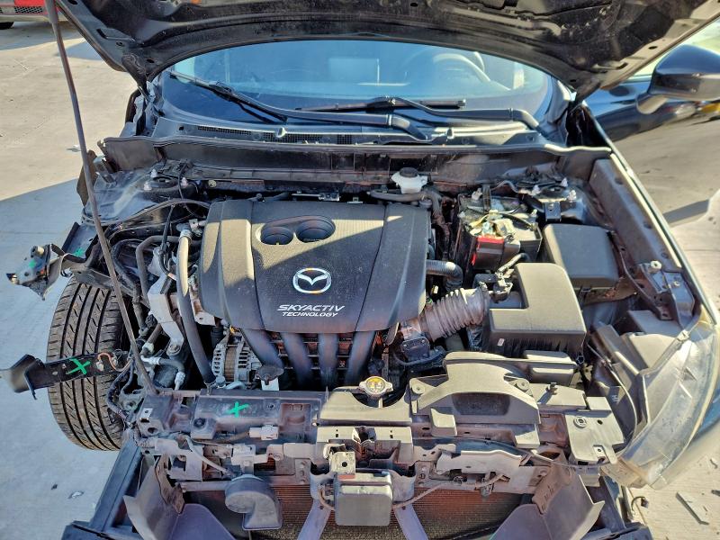 Фото 12 - MAZDA CX-3