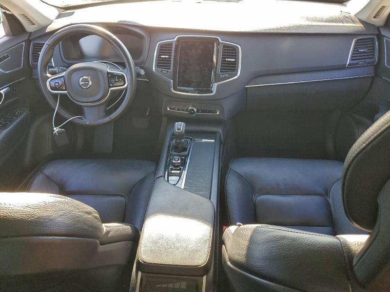 Фото 8 - VOLVO XC90