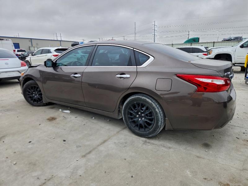 Фото 2 - NISSAN ALTIMA