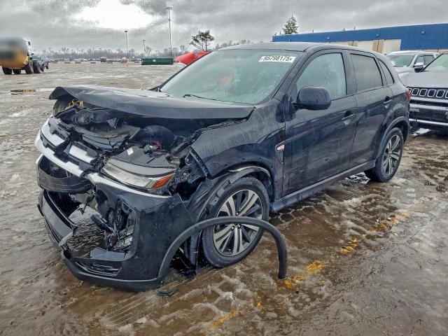 Фото 1 - MITSUBISHI OUTLANDER