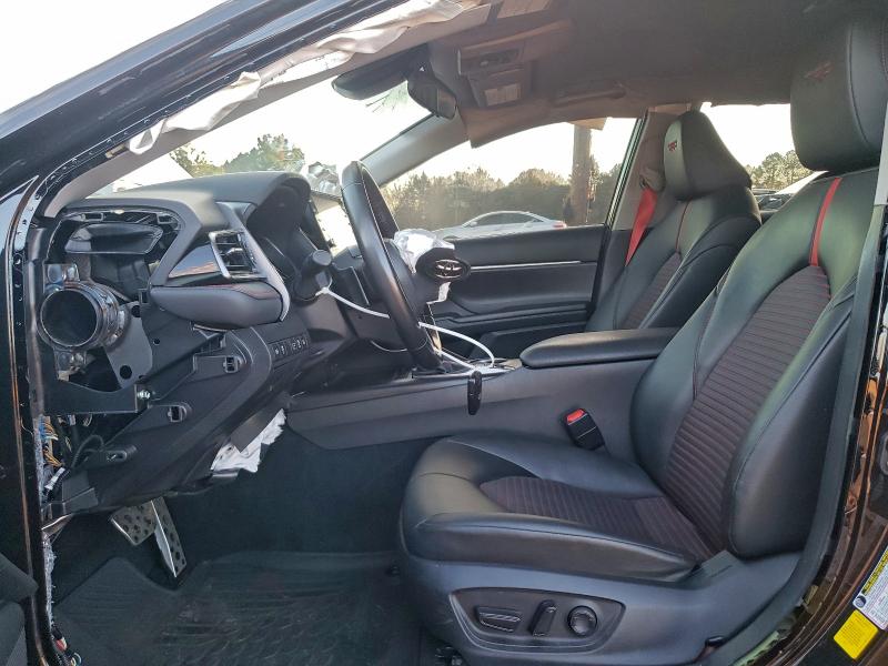 Фото 7 - TOYOTA CAMRY