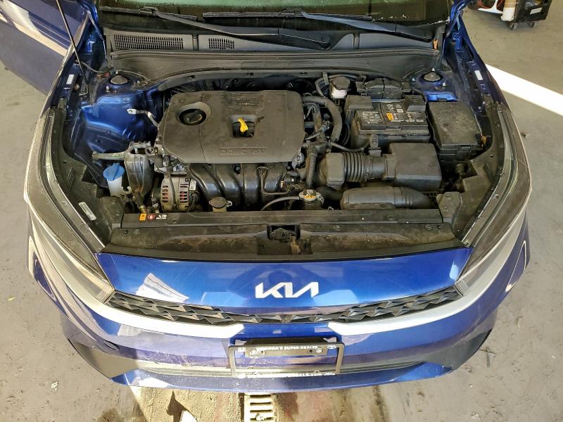 Фото 11 - KIA FORTE