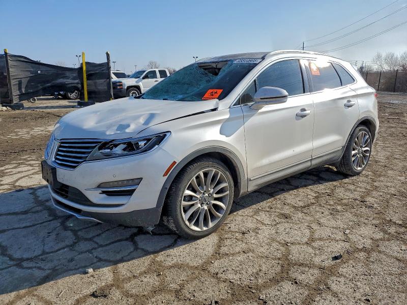 Фото 1 - LINCOLN MKZ