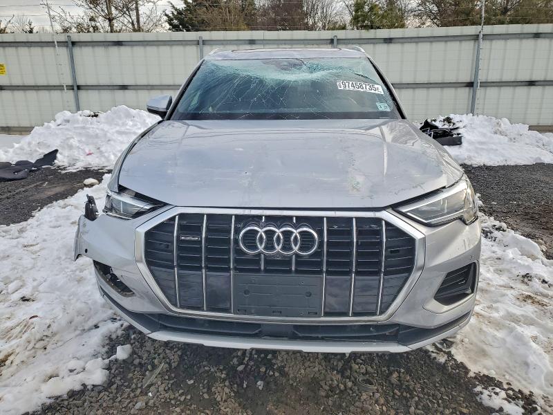 Фото 5 - AUDI Q3