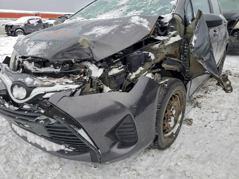 Фото 12 - TOYOTA YARIS