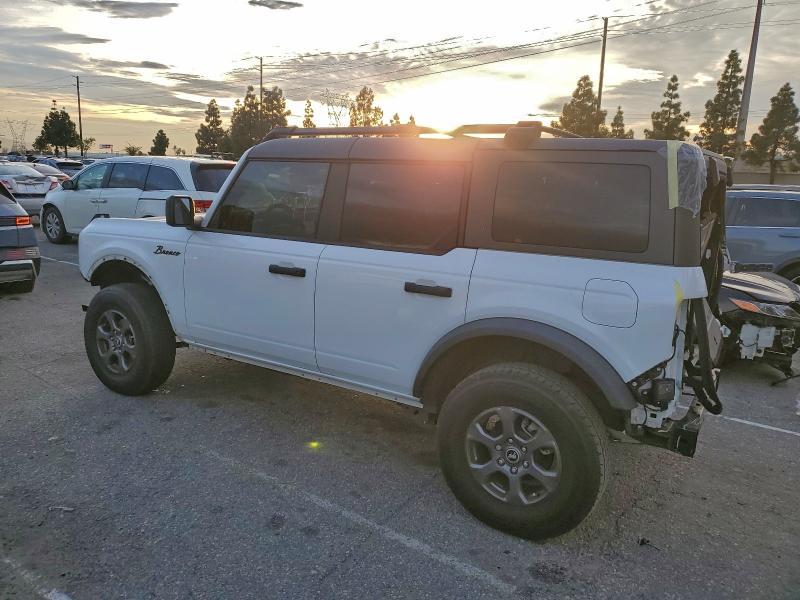 Фото 2 - FORD BRONCO