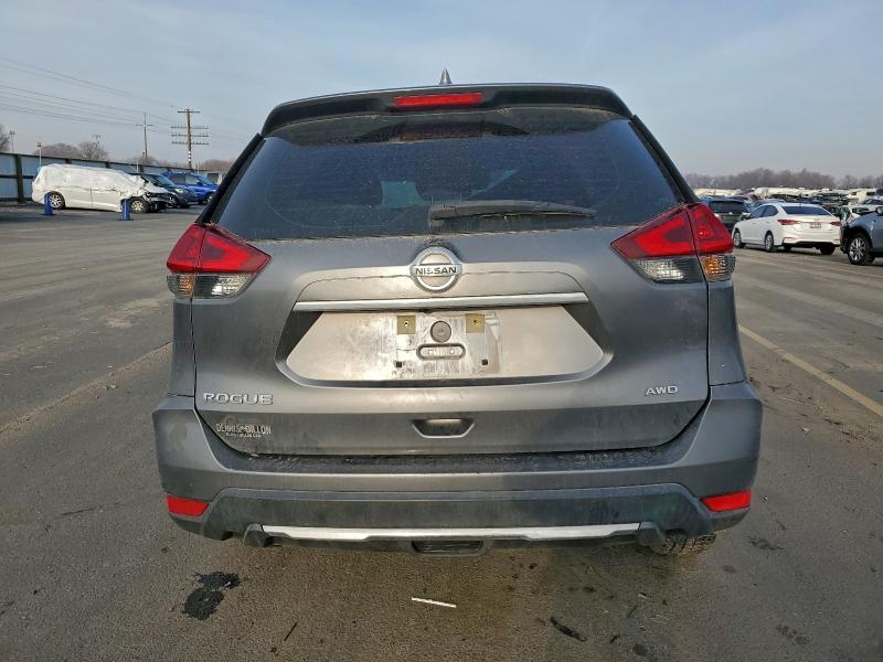 Фото 6 - NISSAN ROGUE