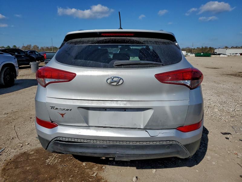 Фото 6 - HYUNDAI TUCSON