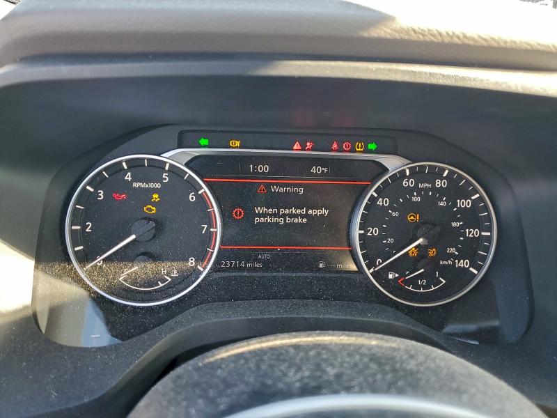 Фото 9 - NISSAN ROGUE