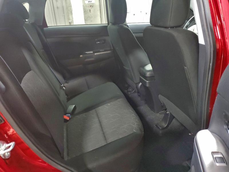 Фото 10 - MITSUBISHI OUTLANDER