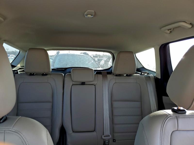 Фото 10 - FORD ESCAPE