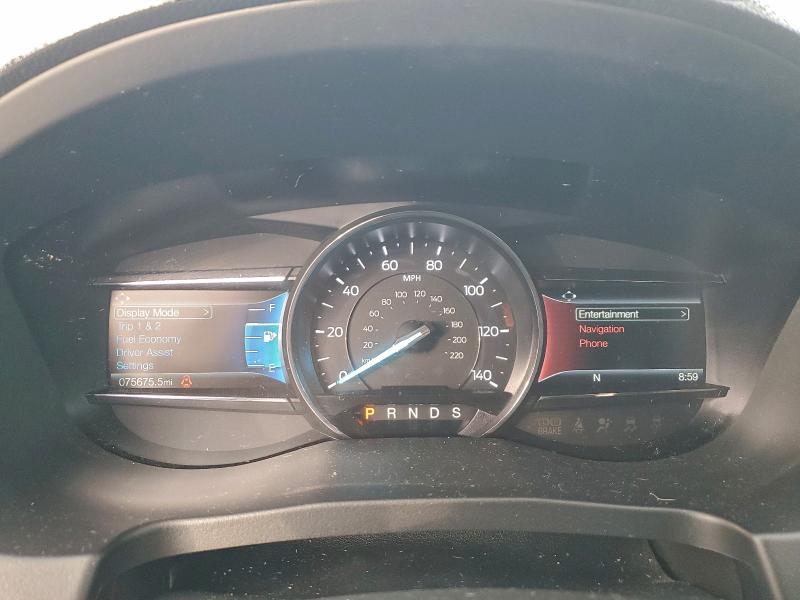 Фото 9 - FORD EXPLORER