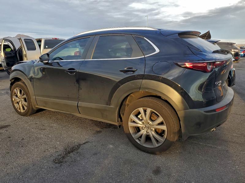 Фото 2 - MAZDA CX30