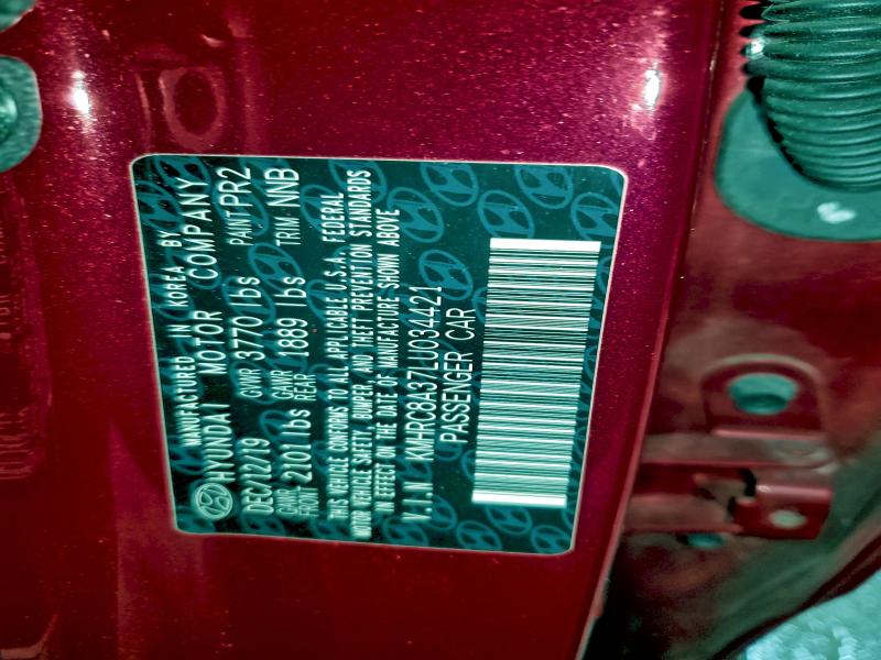 Фото 14 - HYUNDAI VENUE