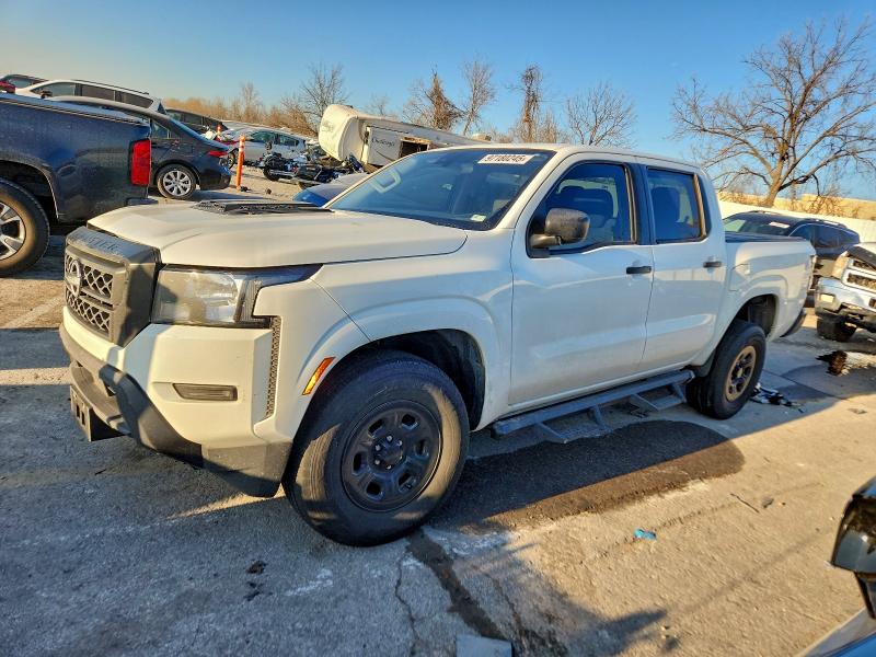 Фото 1 - NISSAN FRONTIER