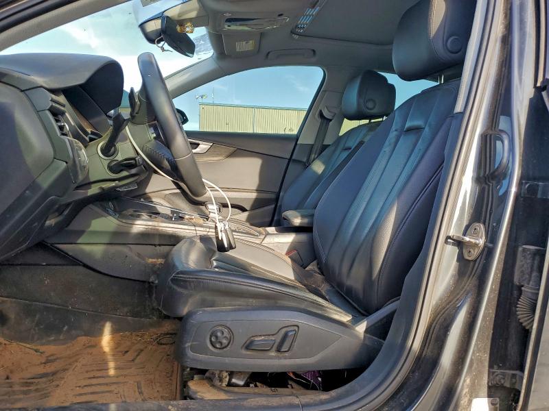 Фото 7 - AUDI A4