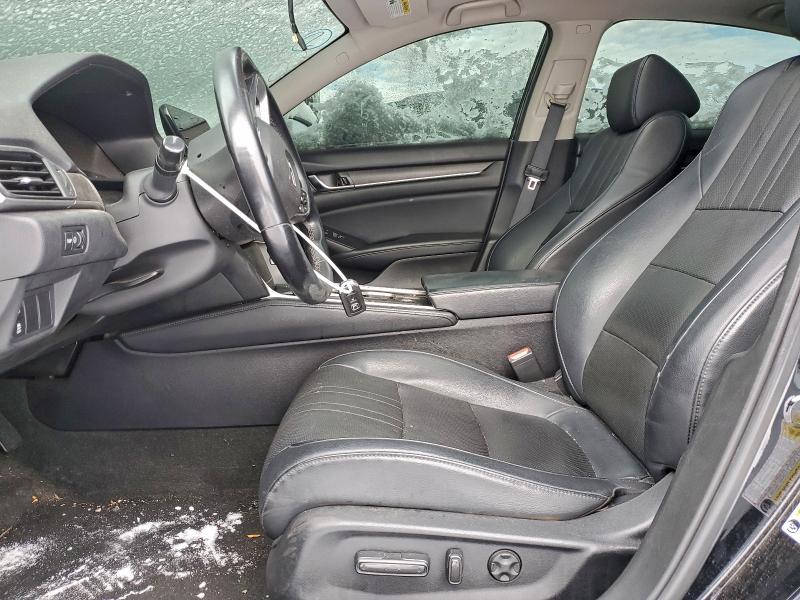 Фото 7 - HONDA ACCORD