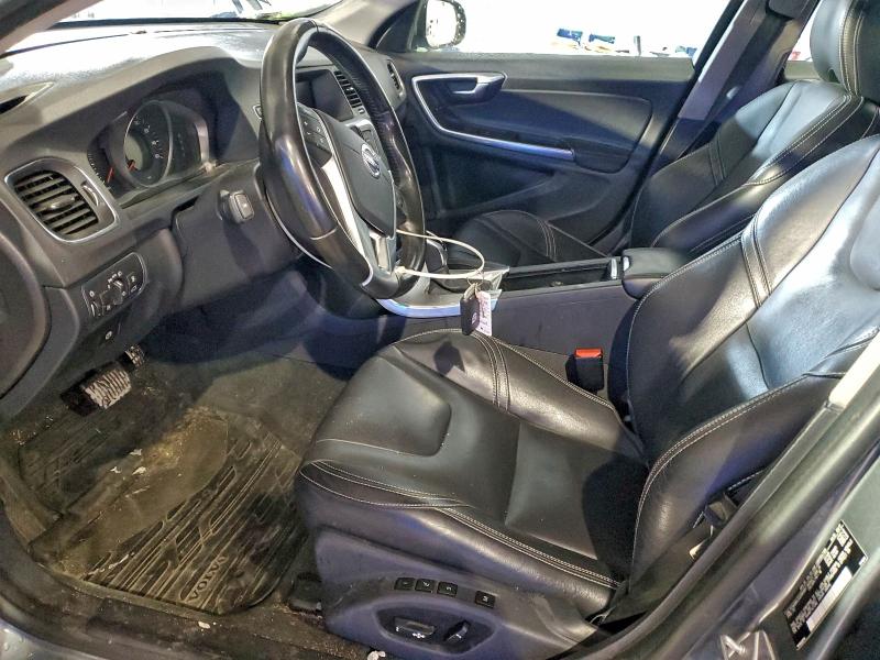 Фото 7 - VOLVO V60