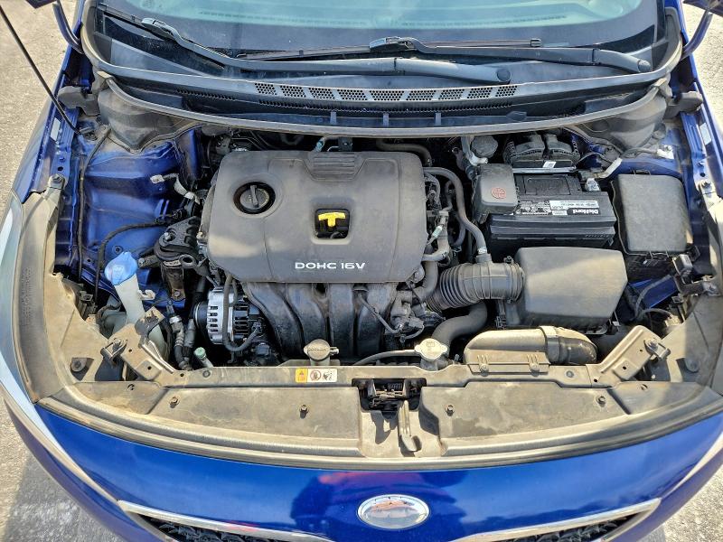 Фото 11 - KIA FORTE