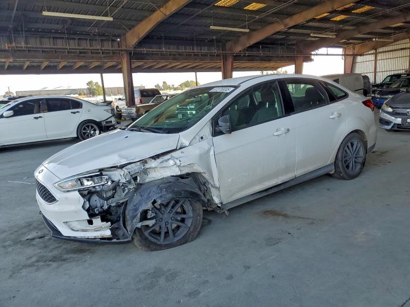 Фото 1 - FORD FOCUS