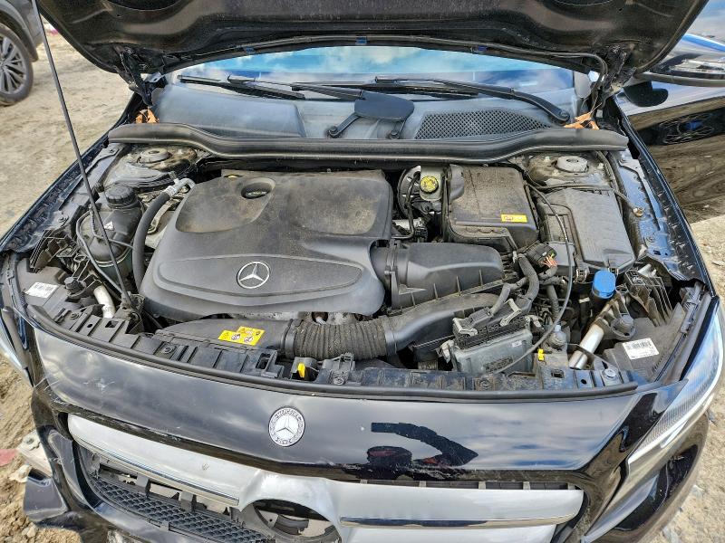 Фото 11 - MERCEDES-BENZ GLA-CLASS