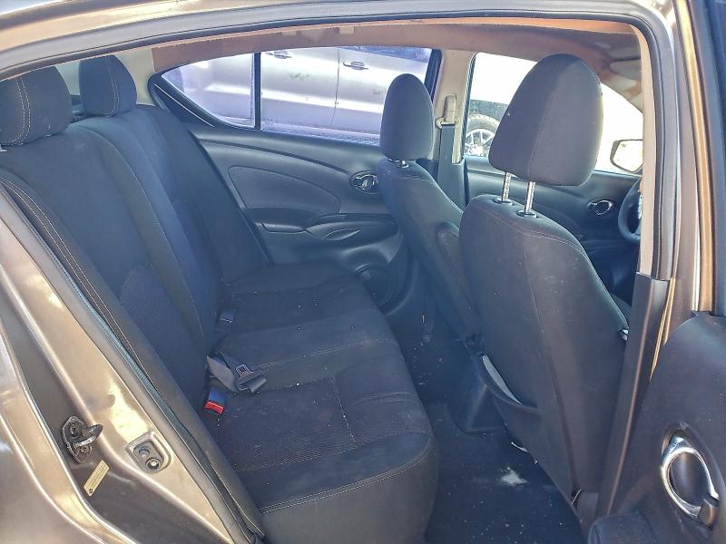 Фото 10 - NISSAN VERSA