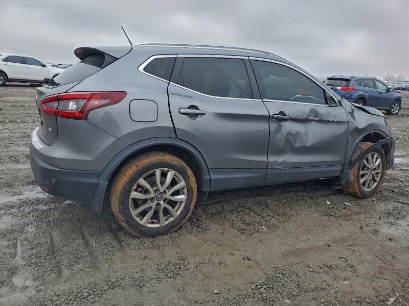 Фото 3 - NISSAN ROGUE