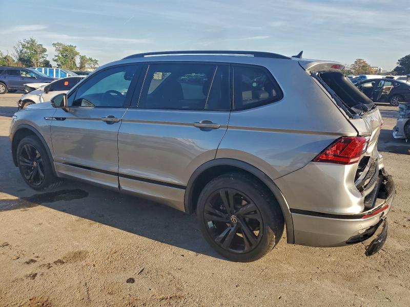 Фото 2 - VOLKSWAGEN TIGUAN
