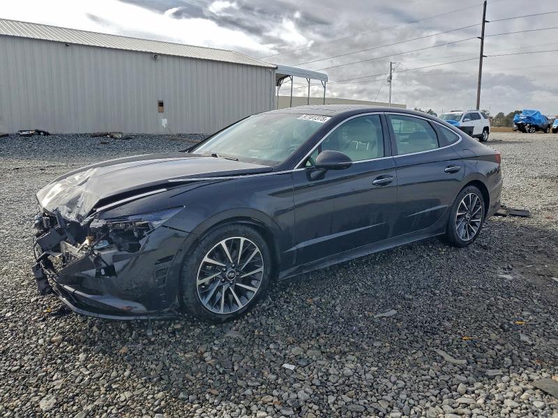 Фото 1 - HYUNDAI SONATA