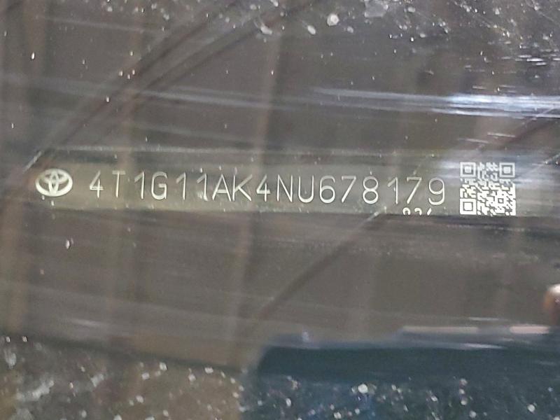 Фото 12 - TOYOTA CAMRY